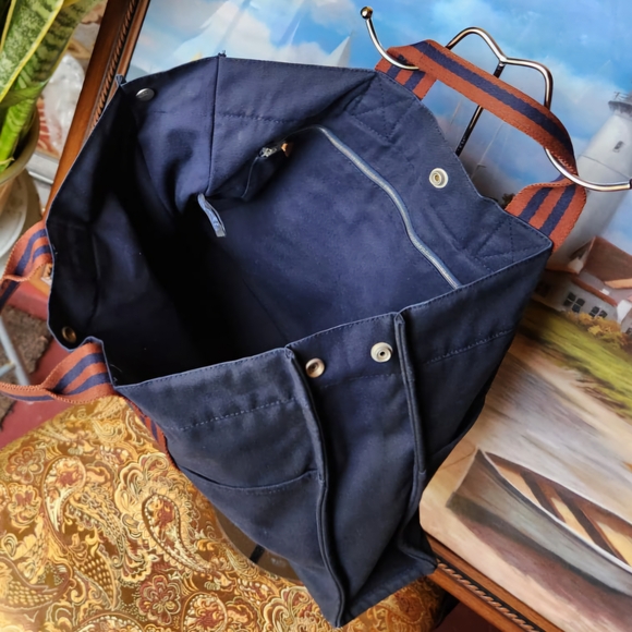 Authentic Hermes Fourre Navy Blue and Brown Canvas Tote Bag with Sturdy Design - Picture 6 of 16